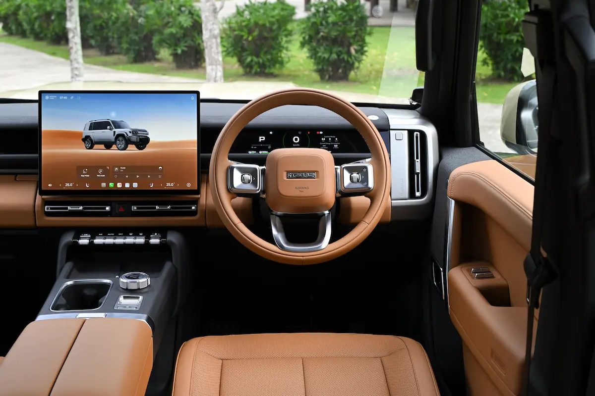 iCAR V27 REEV SUV ทรงกล่องแรง 455 แรงม้า วิ่งไกล 1,000 กม.