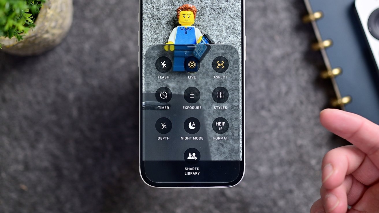 iOS 27 Camera ยกเครื่องใหญ่: Siri Mode และ RAW 9 เปลี่ยนเกมการถ่ายภาพมือถือ