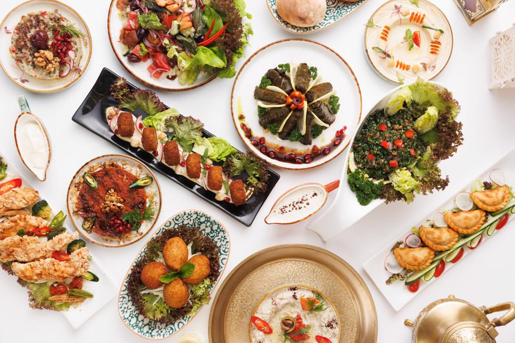 ก้าวเข้าสู่อาหารเลวันต์แท้บนชั้น 24 ที่ The Levant