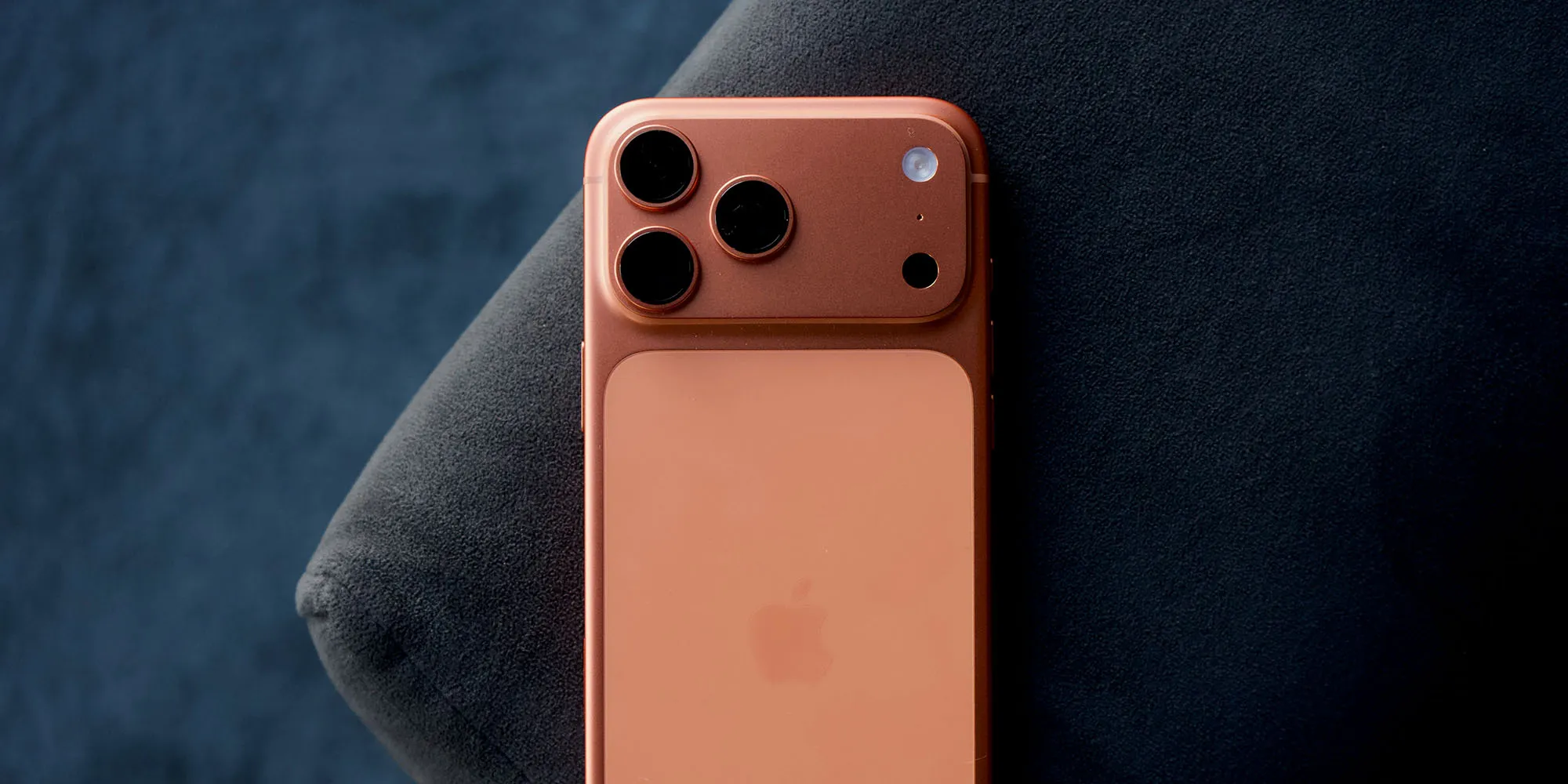 iPhone 18 Pro สีใหม่ Dark Cherry สะท้อนทิศทางดีไซน์สายพรีเมียม