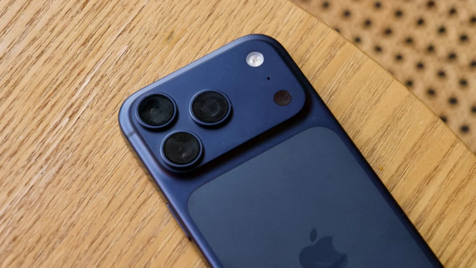 iPhone 18 Pro A20 Pro เร็วขึ้น 18% พอไหมให้ยอมอัปเกรด