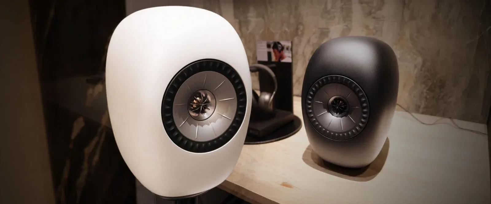 ลำโพง KEF LS LUXE รีวิว: เมื่องานศิลป์พบเสียงพรีเมียม