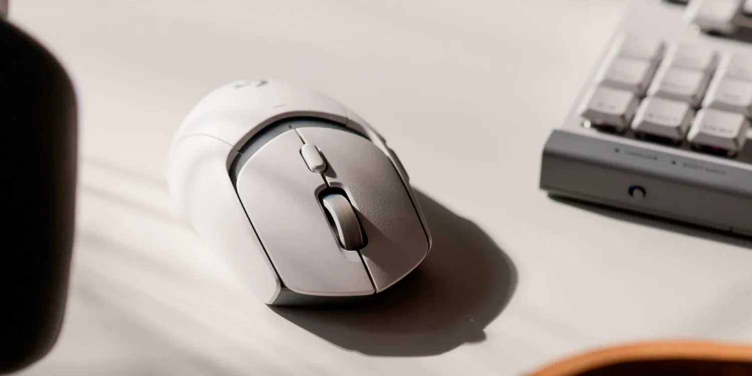 เมาส์เกมมิ่งไร้สายลดแรง: Logitech G309 vs Razer Basilisk Mobile