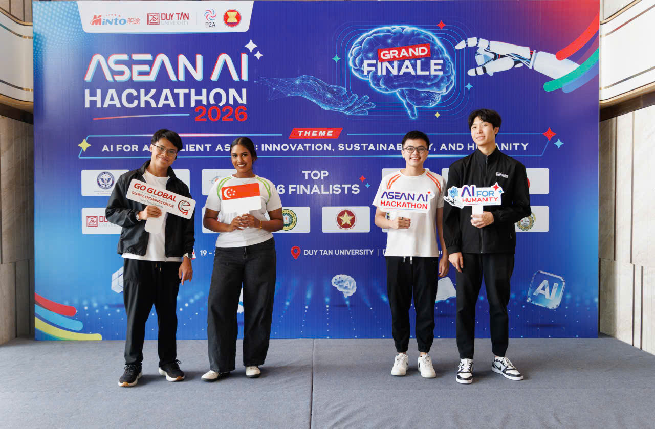 เยาวชนยุคดิจิทัลแข่งอัปสกิล AI ผ่านเวที Hackathon และงานอาชีพ