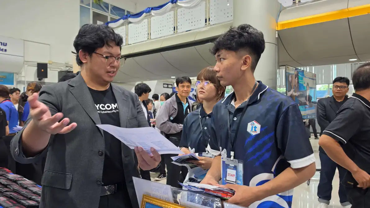 เยาวชนยุคดิจิทัลแข่งอัปสกิล AI ผ่านเวที Hackathon และงานอาชีพ