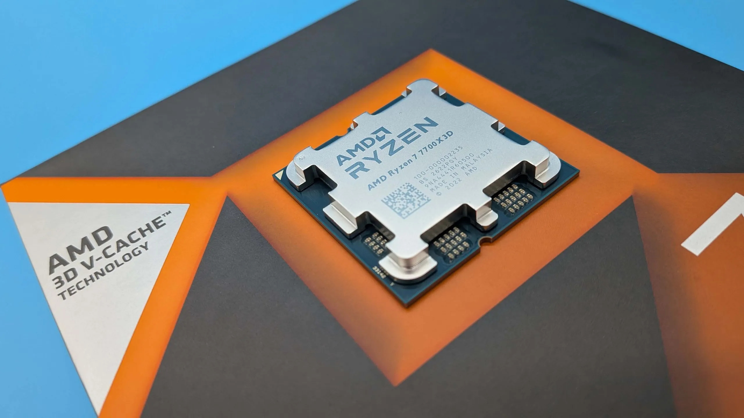 Ryzen 7 7700X กับการทา Arctic MX-6 ให้ Noctua NH-D15 ระบายความร้อนได้เต็มประสิทธิภาพ