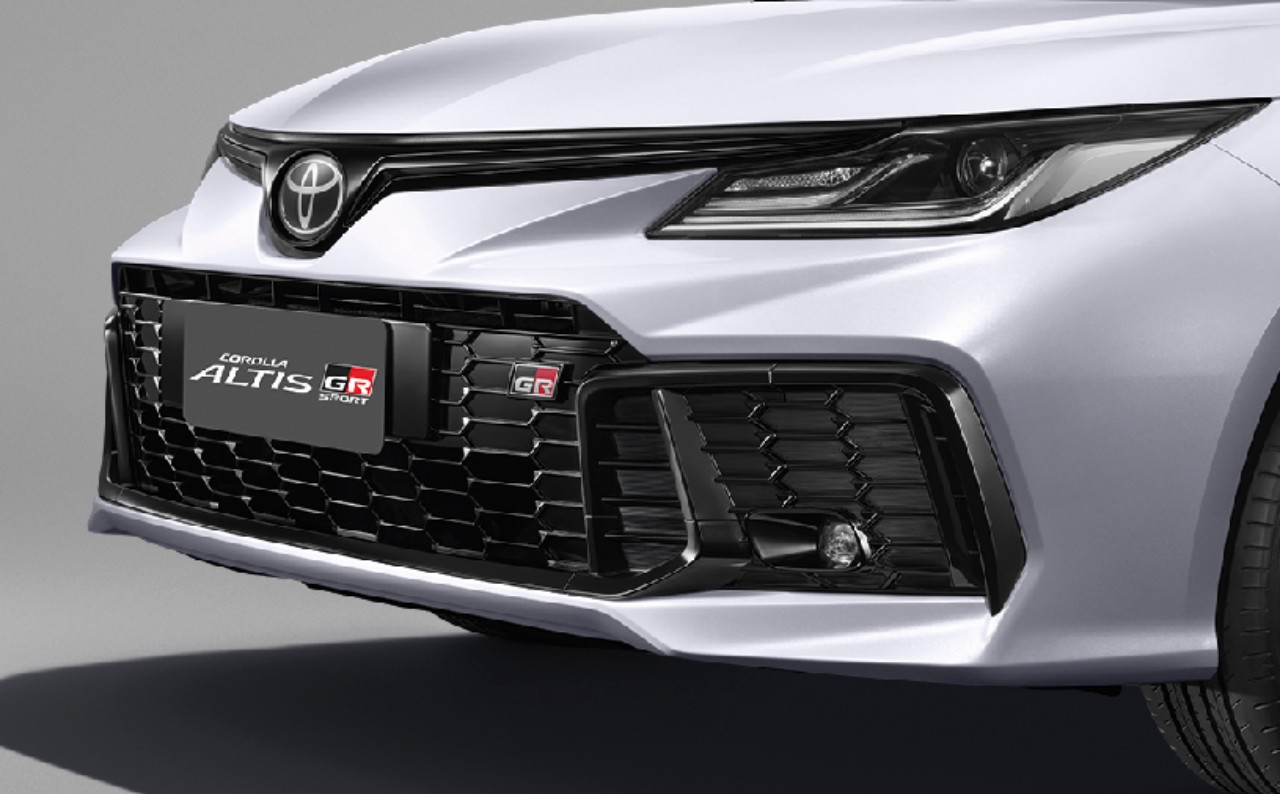 แบตเตอรี่ Lithium-ion ใหม่และลุค GR Sport เปลี่ยนเกม Corolla Altis Hybrid