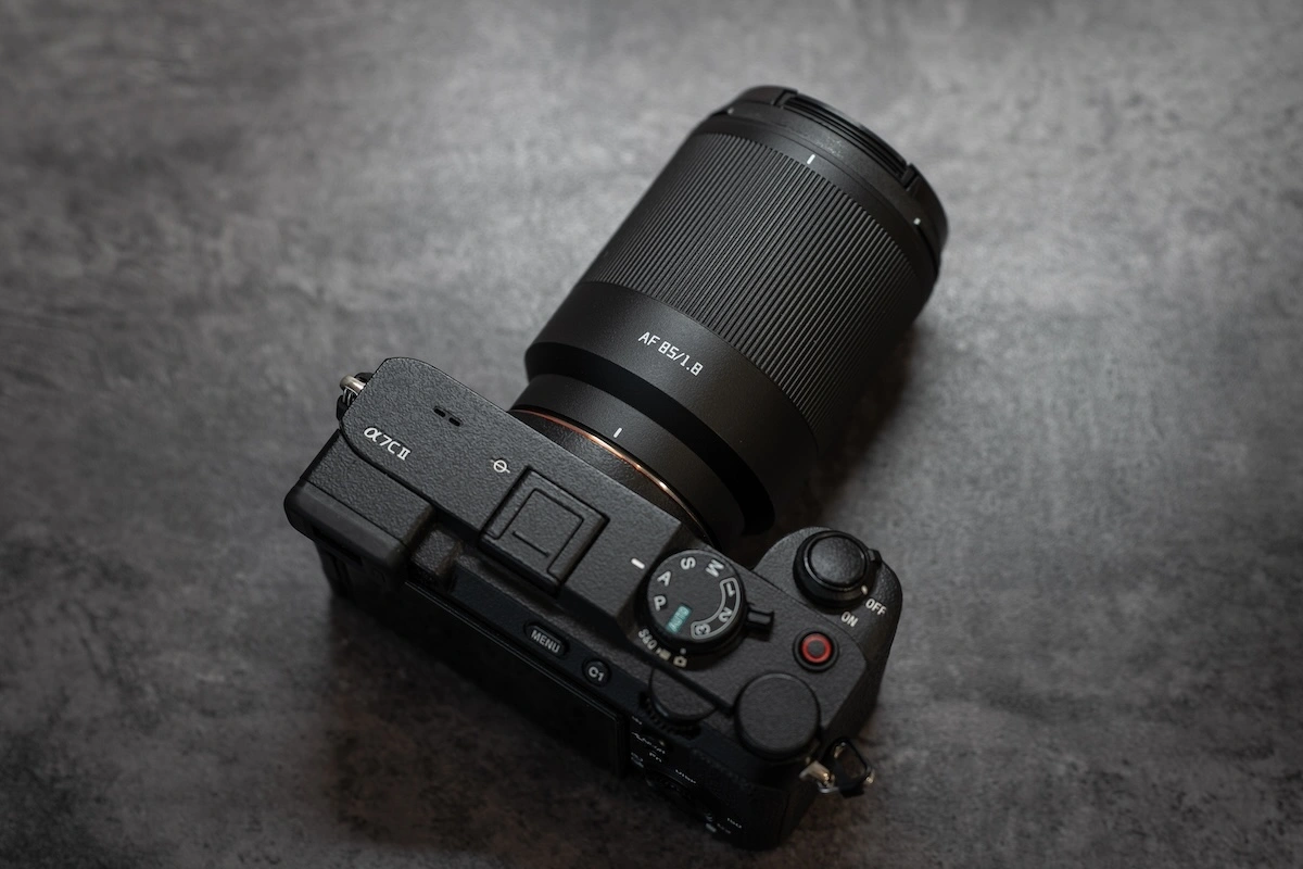 เลนส์ TTArtisan 85mm f/1.8 Neo เปลี่ยนเกมเลนส์ portrait ราคาถูก