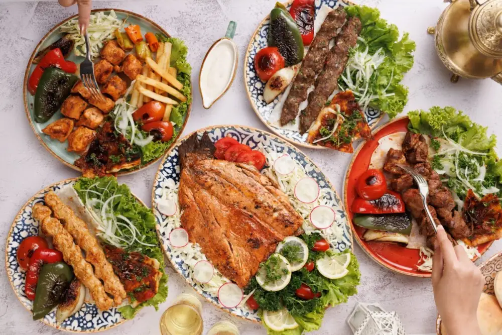 ก้าวเข้าสู่อาหารเลวันต์แท้บนชั้น 24 ที่ The Levant