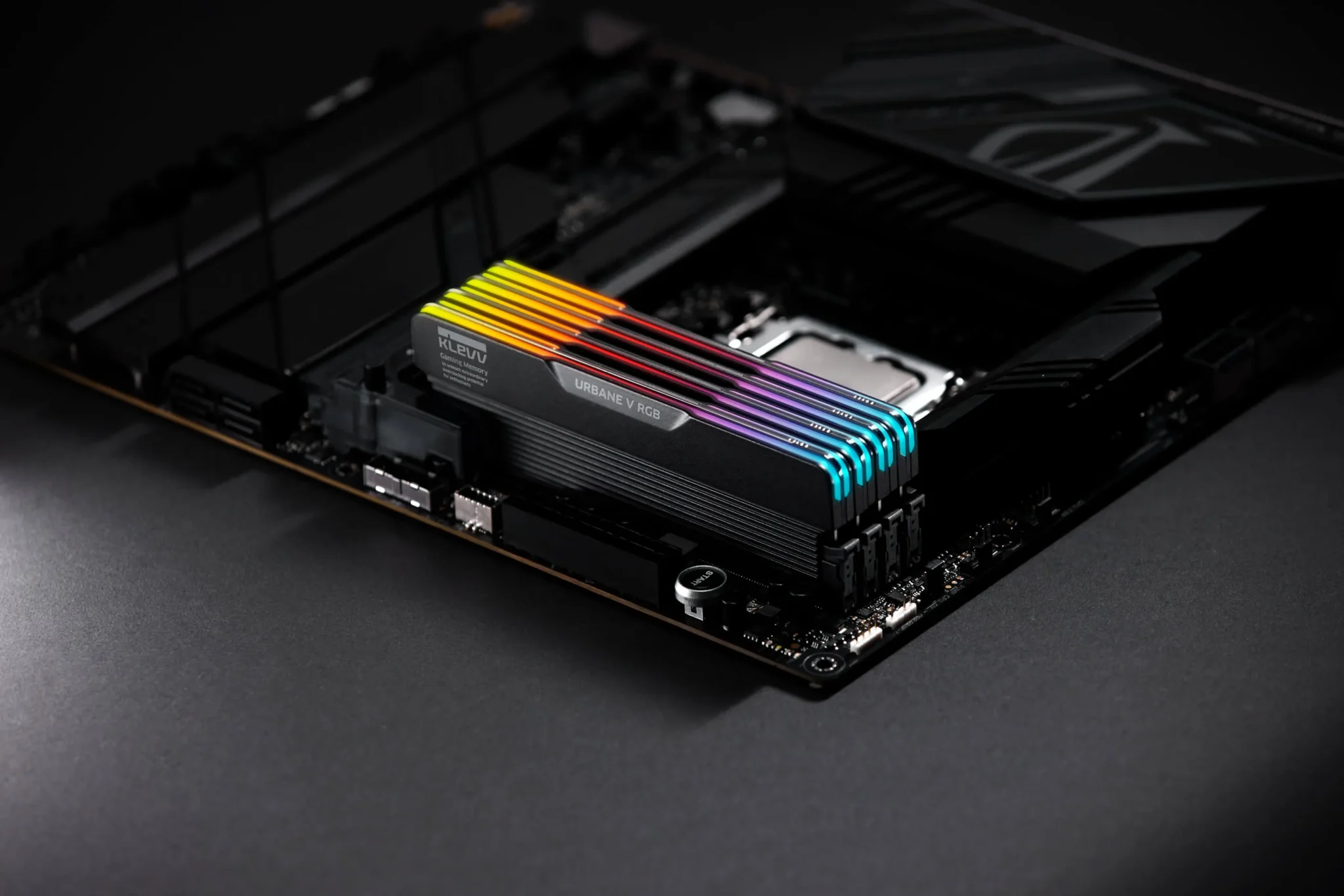 ดวลหน่วยความจำไฮเอนด์ KLEVV CRAS V และ URBANE V RGB ดัน DDR5 แรมเกมมิ่งสู่ขีดสุดใหม่