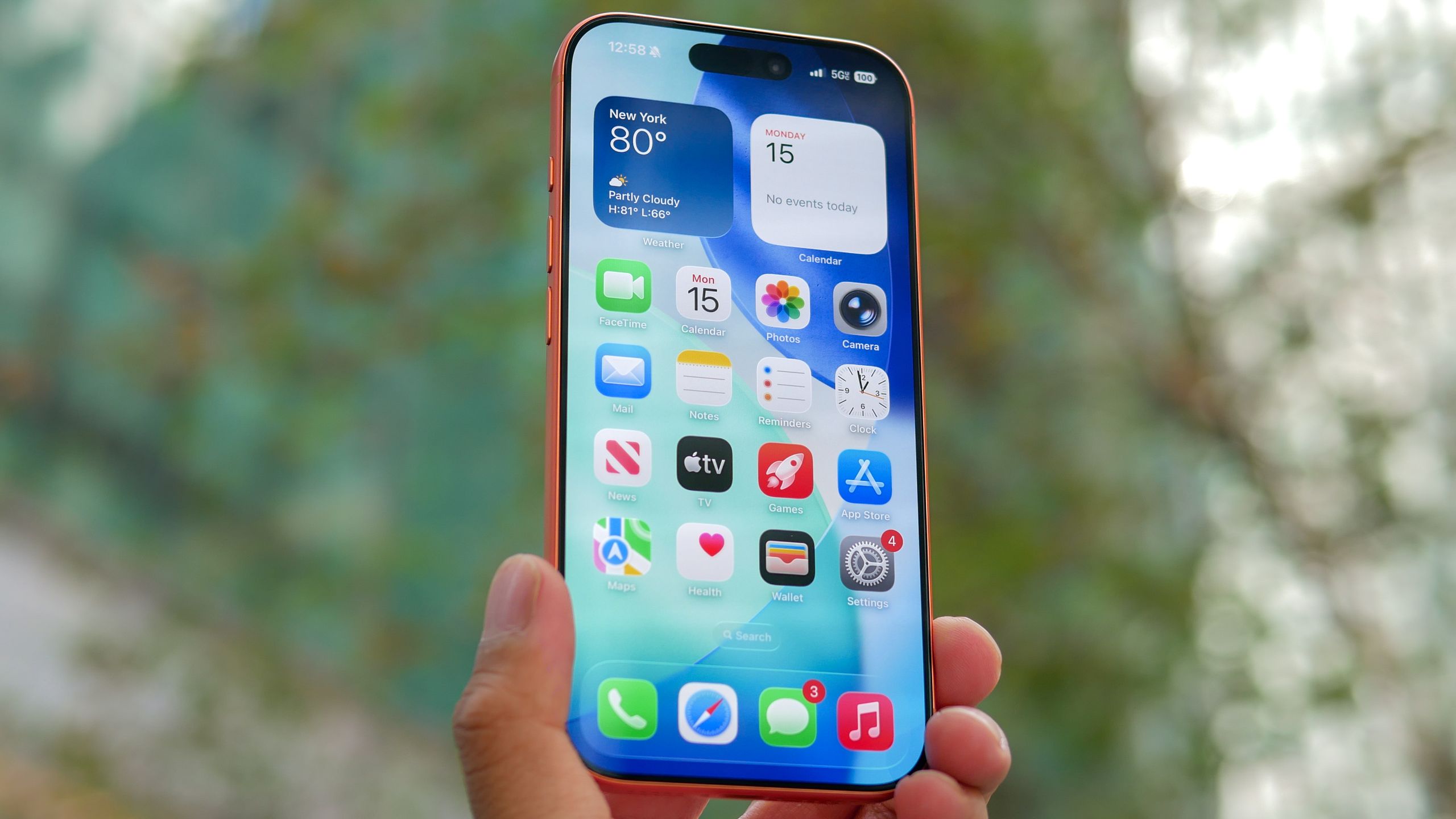 สั่งปฏิทินด้วยเสียงและข้อความ ธรรมชาติบน iOS 27 Calendar