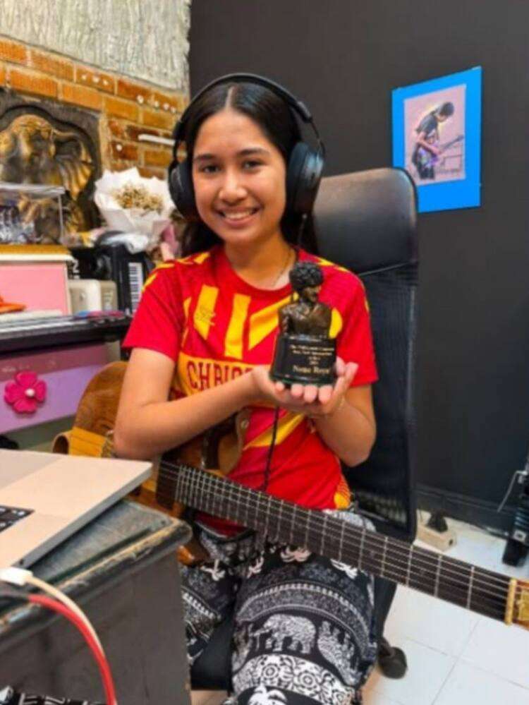 กีตาร์สาววัย 16 สู่ศิลปินนานาชาติหน้าใหม่ รางวัลใหญ่เขย่าเวทีโลก
