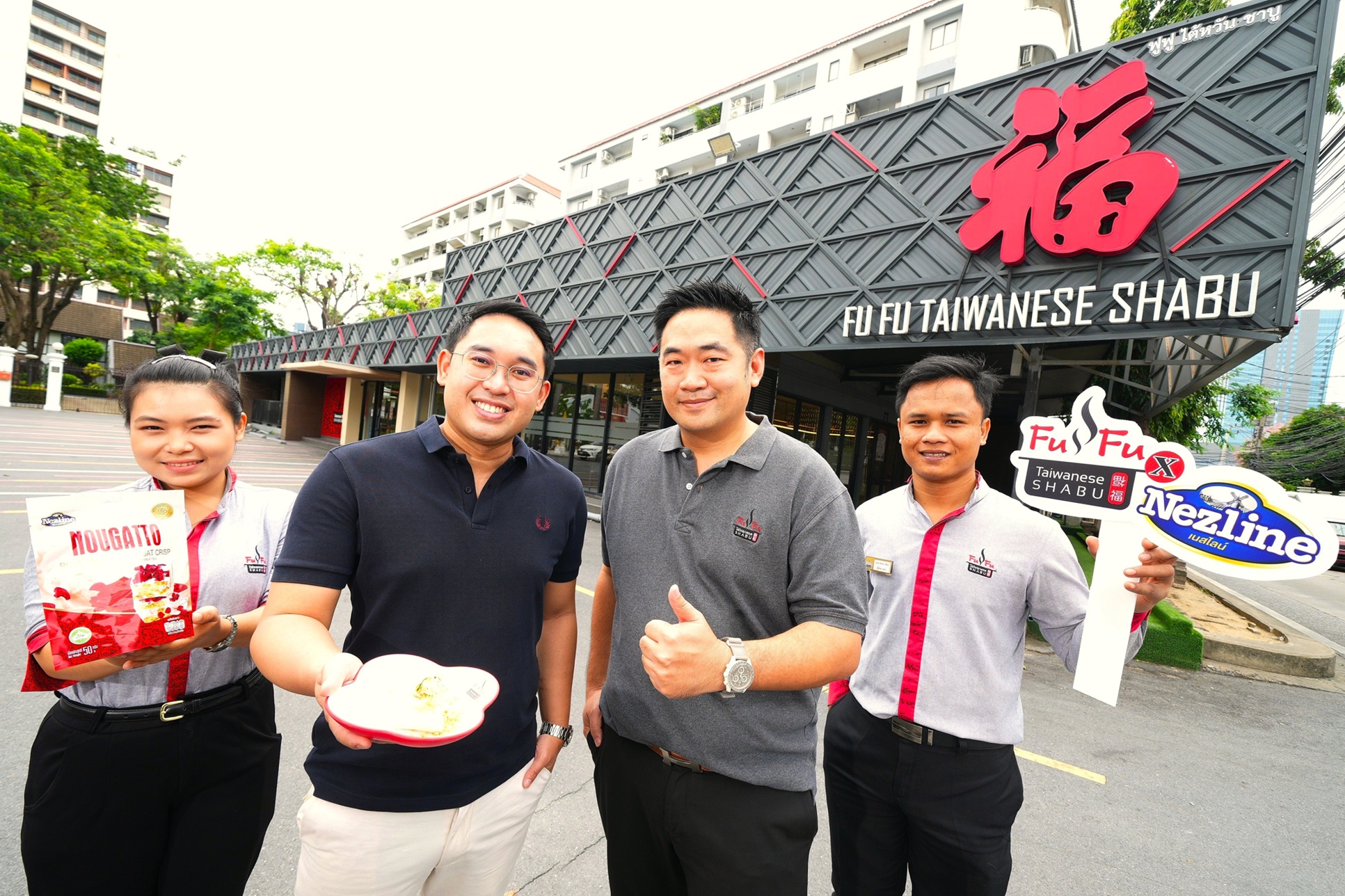 เมื่อแบรนด์ขนมจับมือร้านชาบู เมนูลิมิเต็ดของหวานที่ทำให้คนยอมต่อคิว