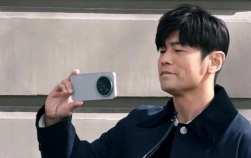 วิเคราะห์หลุด Vivo X500 Pro Max ชูดีไซน์กล้องวงกลมและชิป Dimensity 9600