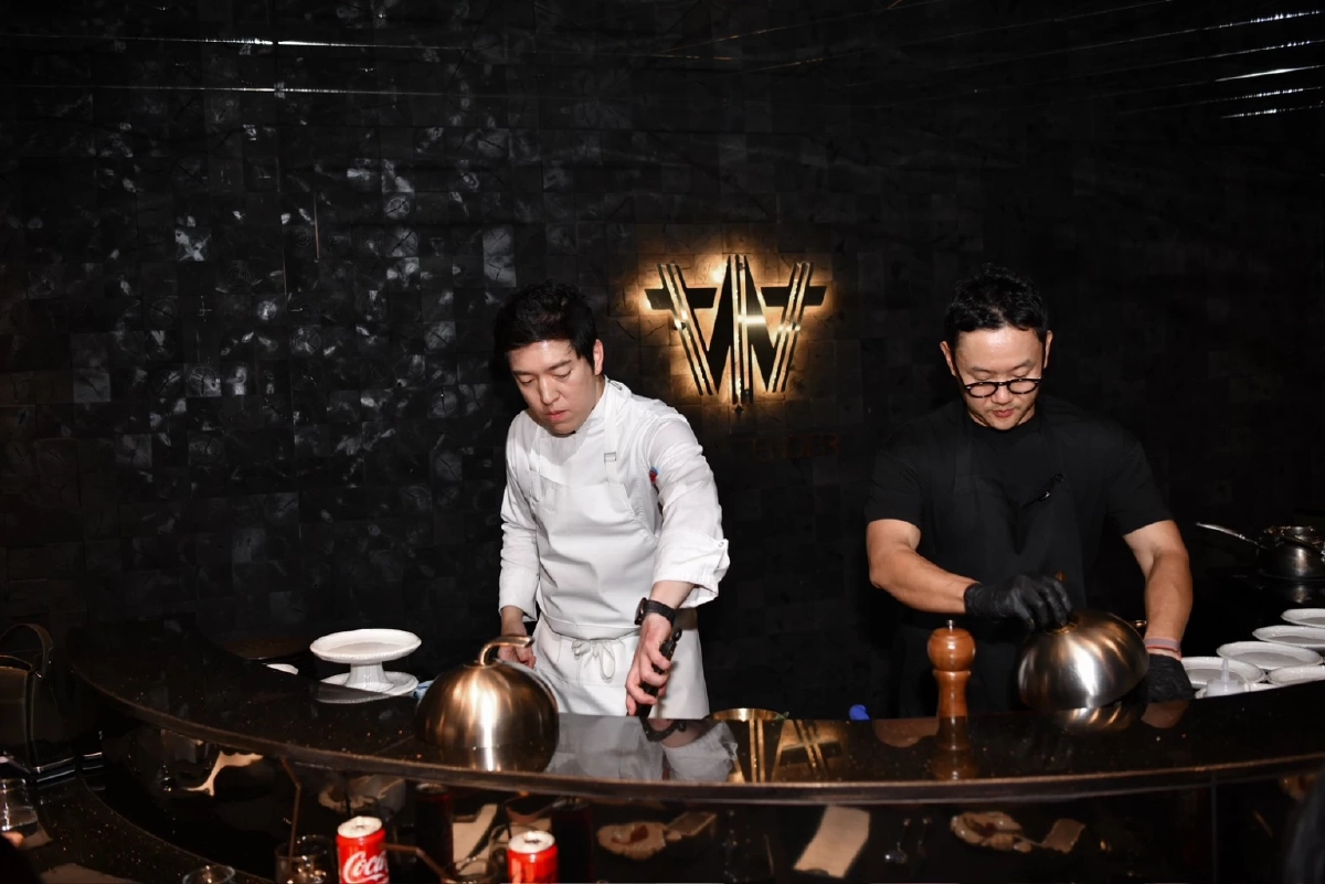 เชฟชื่อดังบินตรงสร้างไดนิ่งพรีเมียม: เมื่อศิลปะการจัดจานกลายเป็นอัตลักษณ์แบรนด์