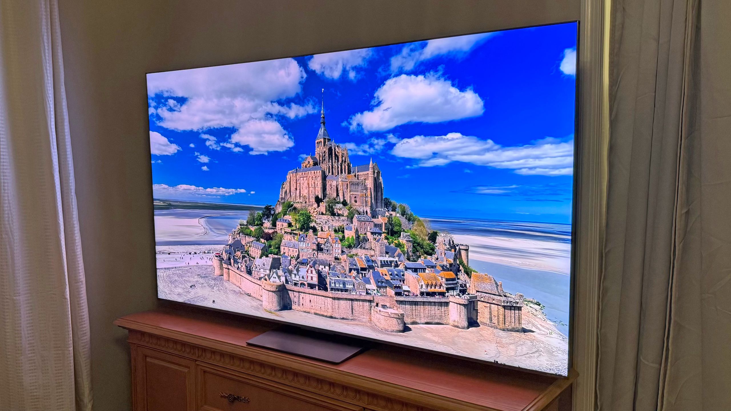 ทีวีมินิ LED และ QLED 75 นิ้วดีลแรง ลดแรงสุดรอบนี้คุ้มไหม