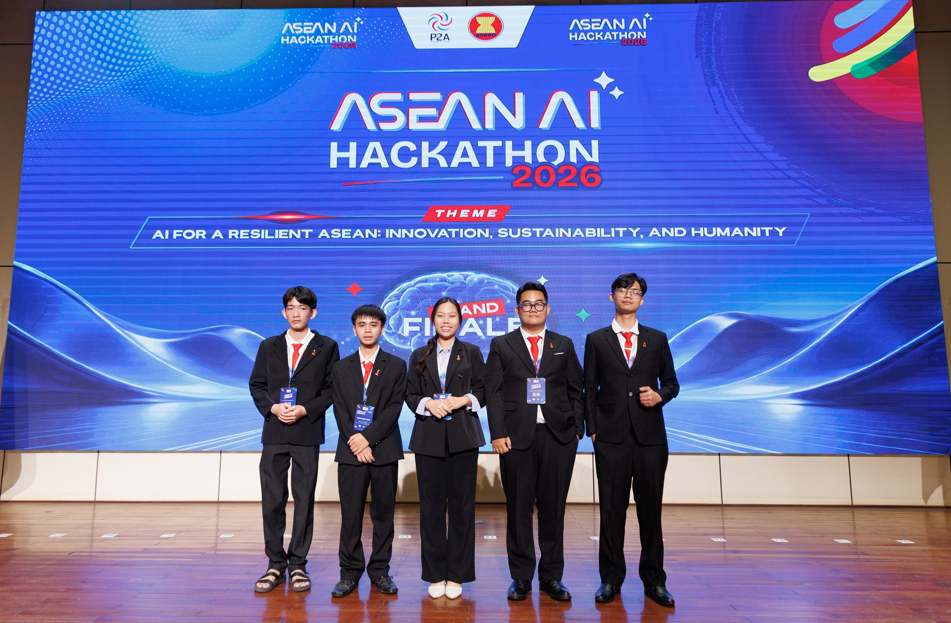16 ทีมเยาวชนเสนอทางออก AI ใหม่ให้ภูมิภาค