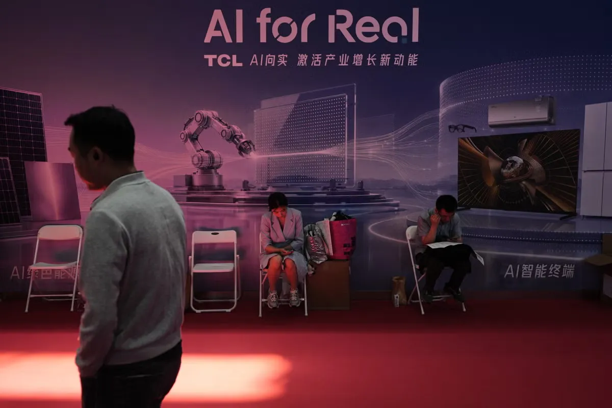 รัฐบาลและบริษัทรับมือการแทนที่งานด้วย AI อย่างไร