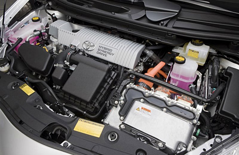ทำไม Toyota กล้าเดิมพันระยะยาวกับระบบไฮบริดมากกว่า EV ล้วน