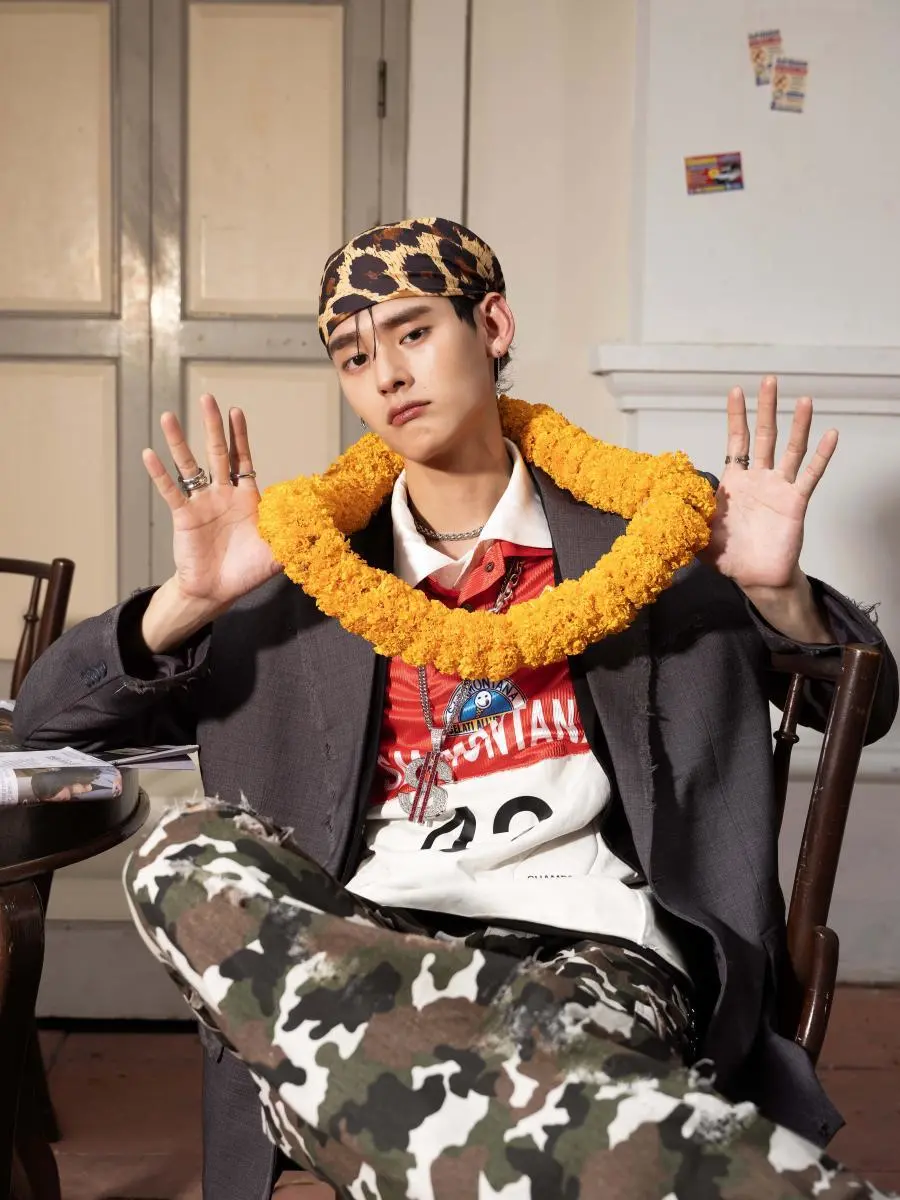 เน PERSES ซิงเกิลใหม่ ยกมือขึ้น แร็ปคมกริบสะท้อนชีวิตเมืองและความไม่เท่าเทียม