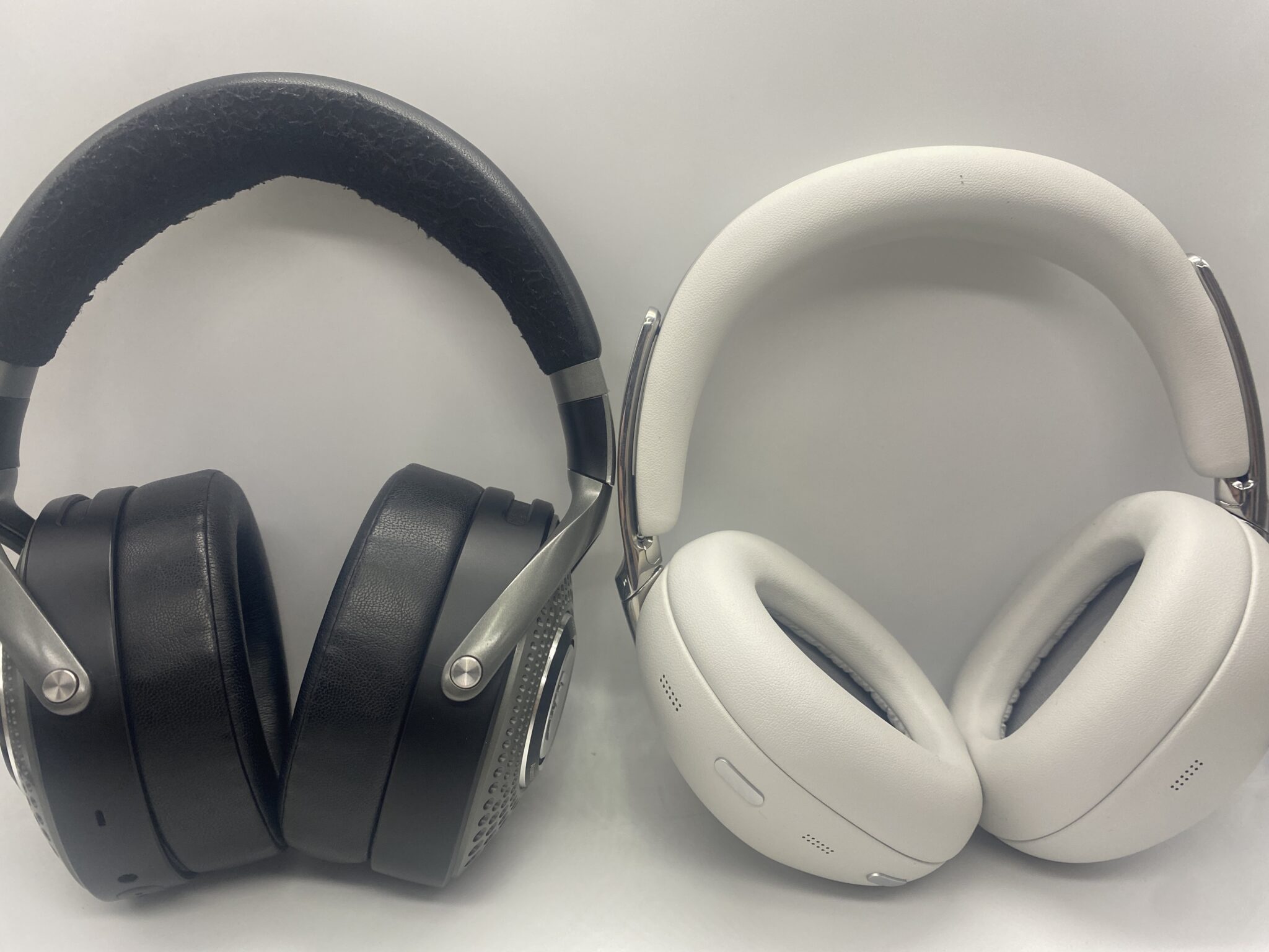 หูฟังไร้สายพรีเมียม Sony 1000X THE COLLEXION vs Focal Bathys สำหรับสายออดิโอไฟล์ตัวจริง