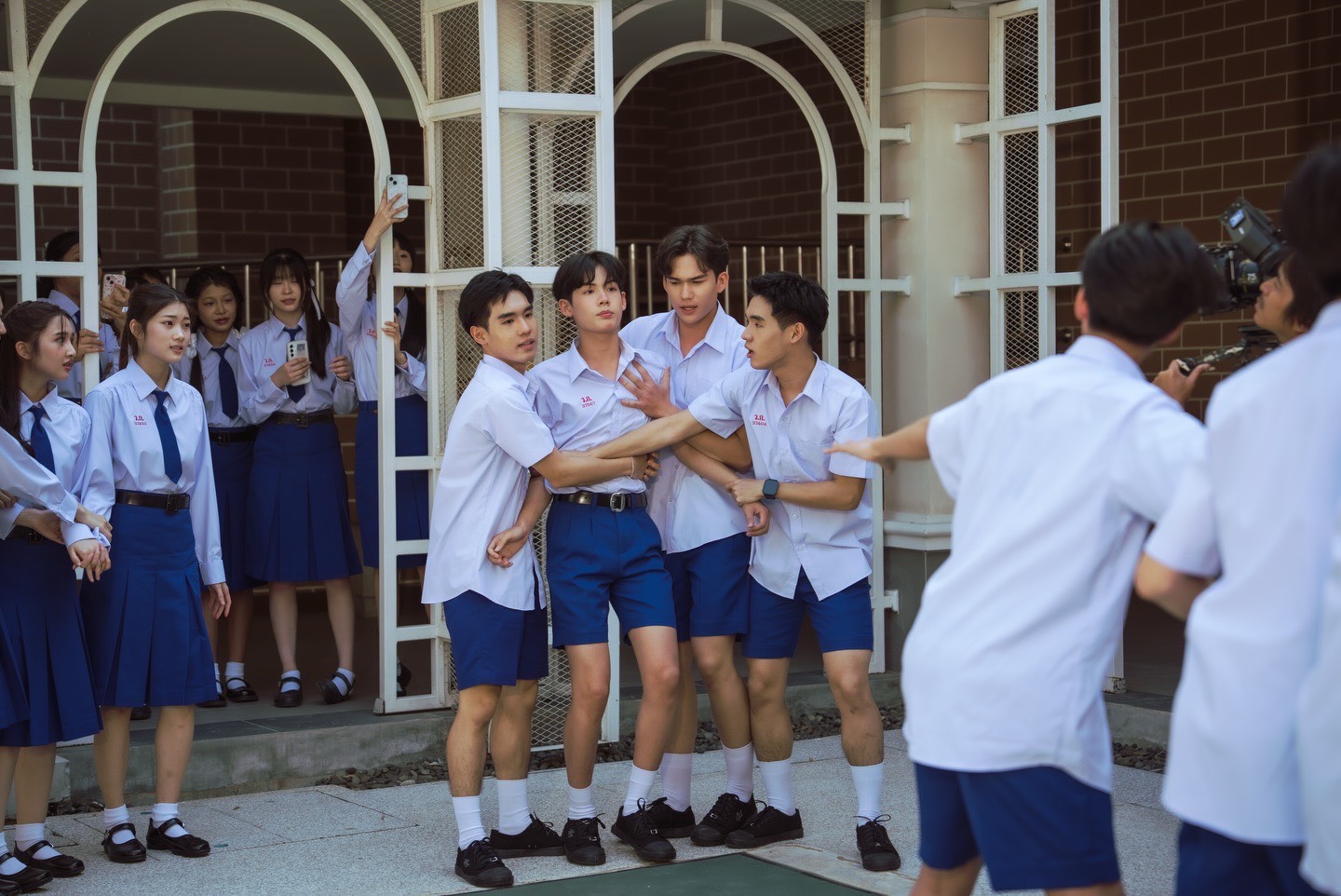 ดาวรุ่งจาก CLASS CRUSH CRISIS วีโน่ ชวิศ กับเคมีทีมที่ชนะใจแฟน