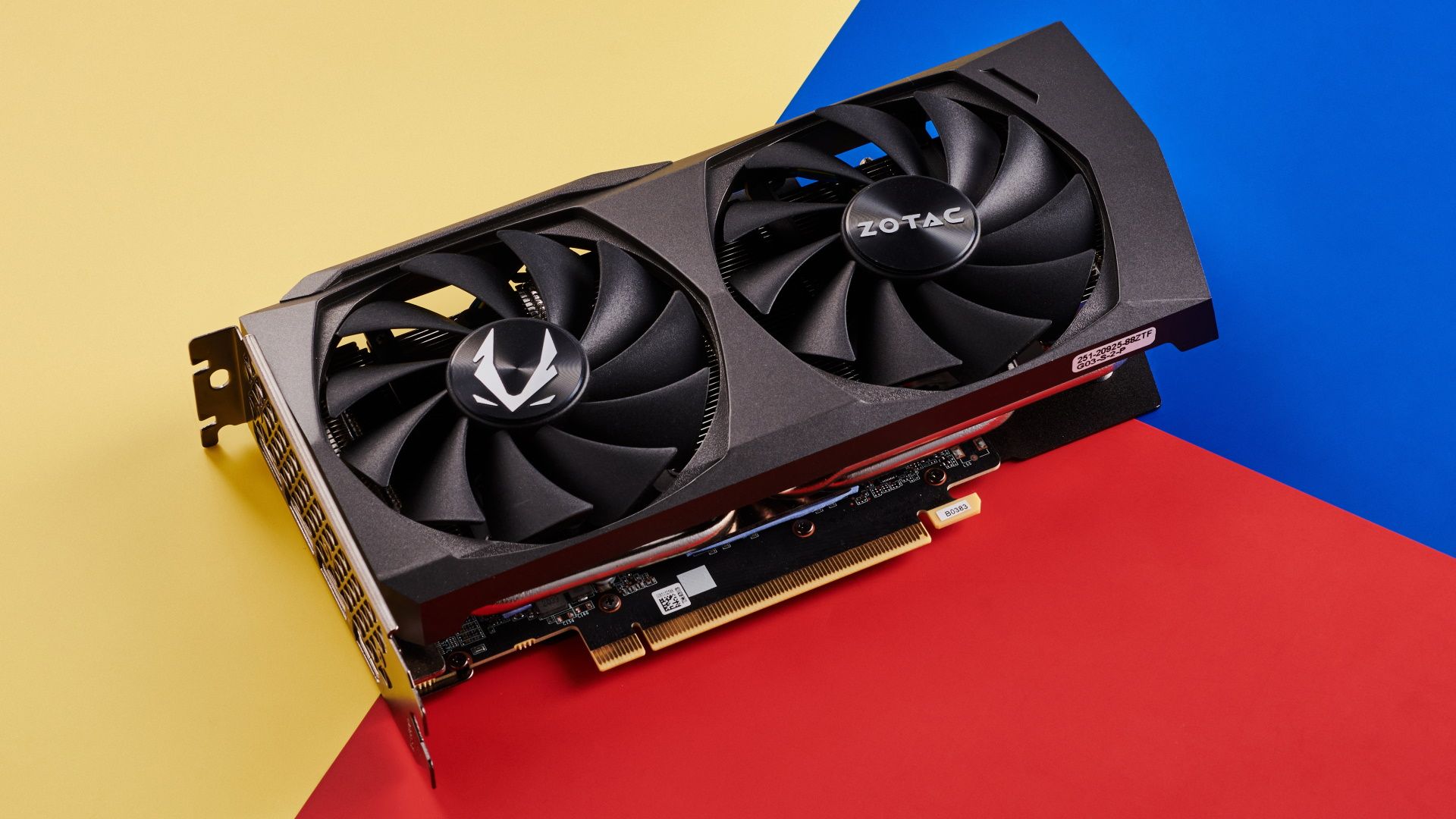 วิกฤตขาดแคลน GPU ทำไมราคาการ์ดจอพุ่งและควรซื้อเมื่อไร
