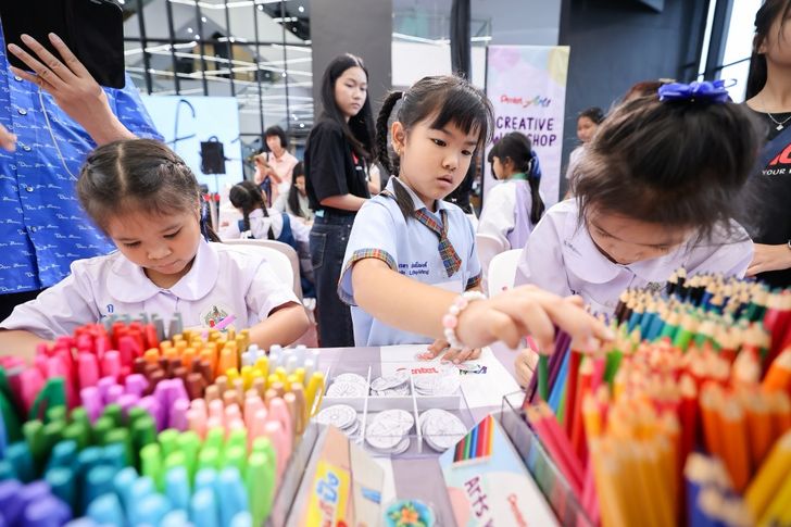 พลังเยาวชนบนเวทีโลก ศิลปะ วิศวกรรม และมิตรภาพข้ามพรมแดน