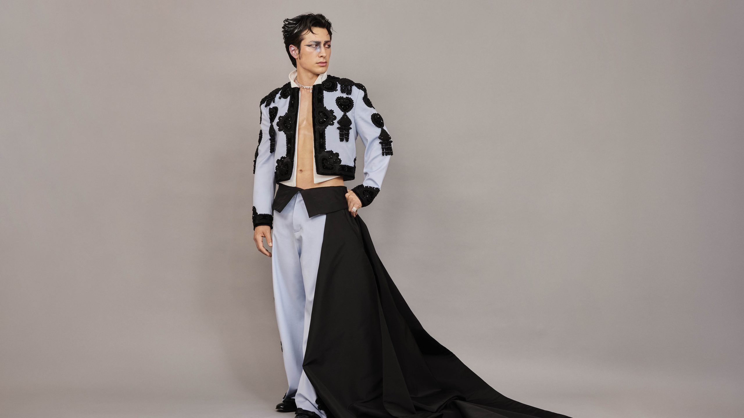 ชุดราตรี Met Gala ที่หรูหราที่สุดกำลังเขียนกติกาแฟชั่นพรมแดงใหม่