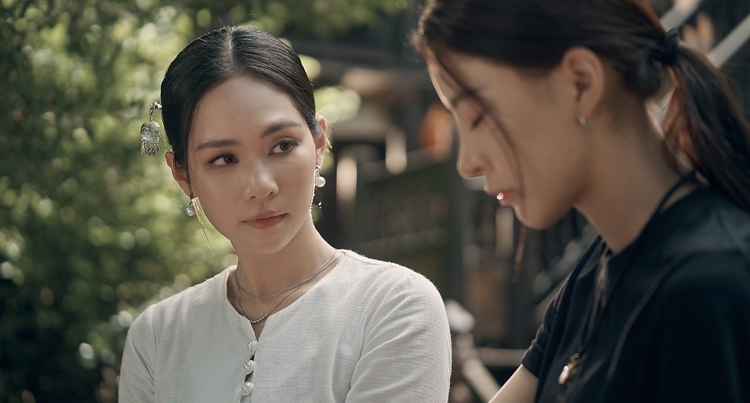 คู่จิ้นเคมีใหม่สะเทือนโซเชียล: ซีรีส์กำลังเปลี่ยนเกมการดูละคร