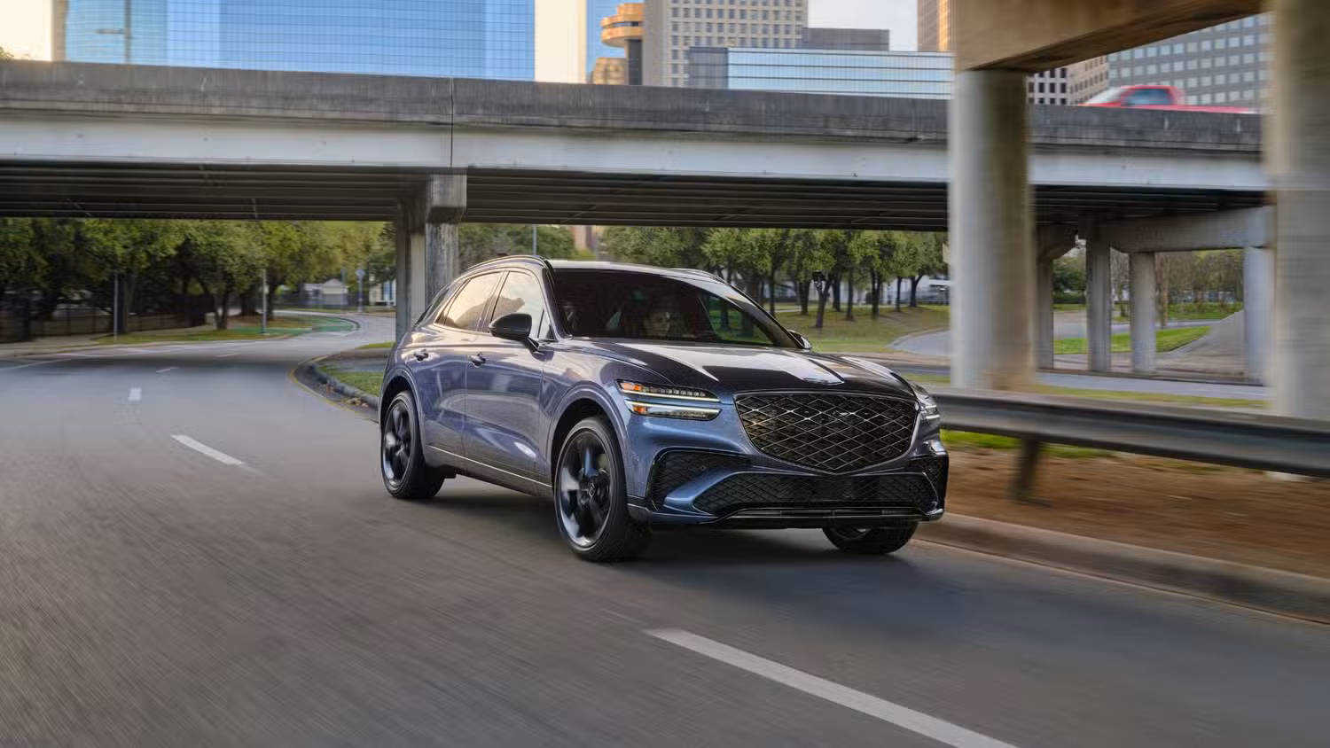 Hyundai Santa Fe EREV ระยะวิ่ง 960 กิโลเมตร เปลี่ยนเกมรถยนต์ไฟฟ้าทางไกล