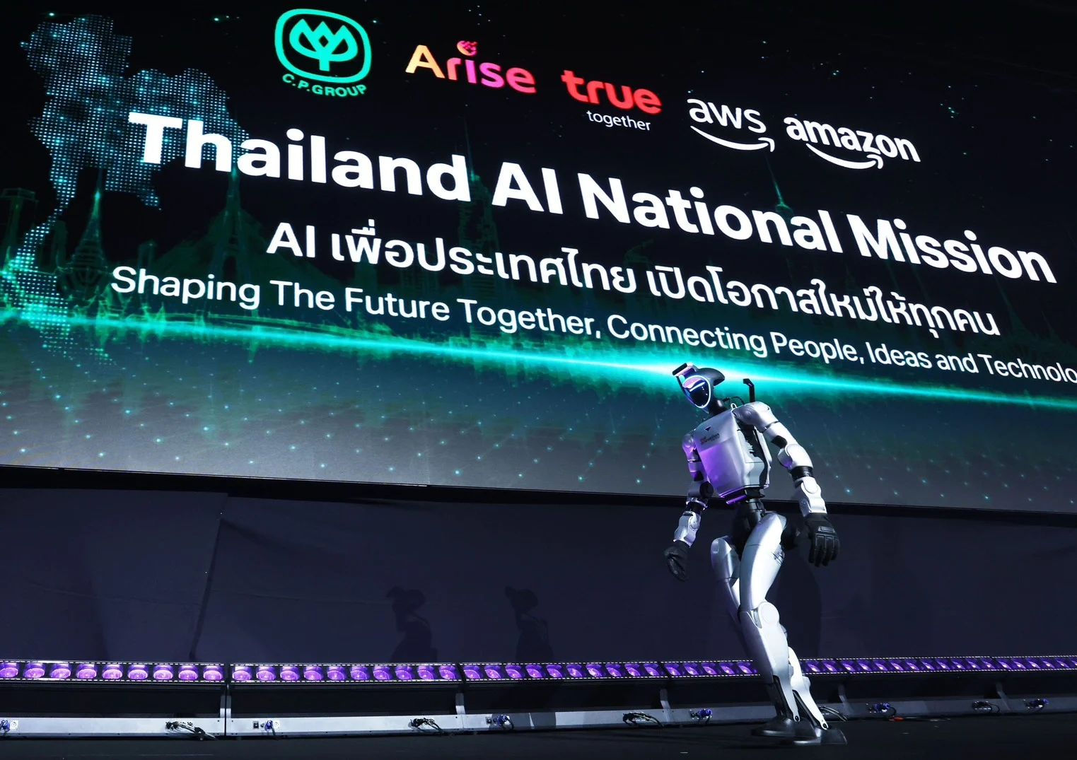 แผนทรานสฟอร์ม AI 5 ปี ปั้นคน 3 ล้านคนสู่ศูนย์กลางเทคโนโลยีภูมิภาค
