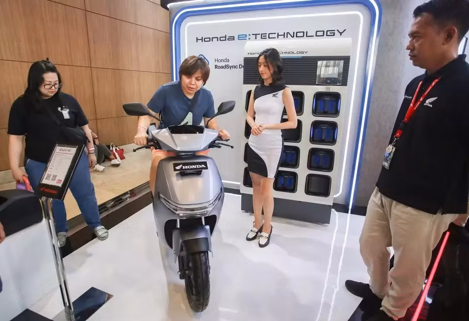 สงครามฐานการผลิตรถยนต์ไฟฟ้า ทำไมอาเซียนกลายเป็นสมรภูมิใหม่