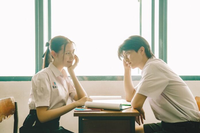 บัว-ฟิล์ม-แอสตัน-นีญ่า รวมพลังในซีรีส์ ‘รักษ์’ เคมีที่เล่าความรักและบาดแผลในใจ