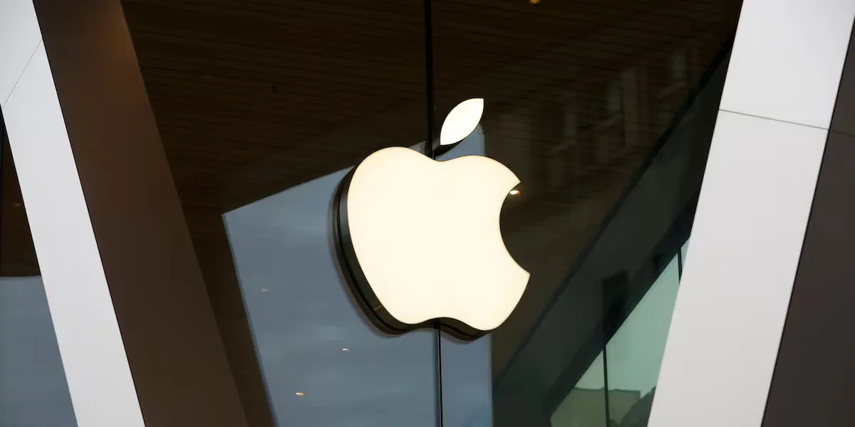 iPhone พับได้ สัญญาณการเปลี่ยนยุคสมาร์ทโฟนครั้งใหม่ของ Apple