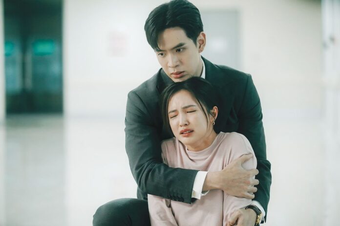 บัว-ฟิล์ม-แอสตัน-นีญ่า รวมพลังในซีรีส์ ‘รักษ์’ เคมีที่เล่าความรักและบาดแผลในใจ
