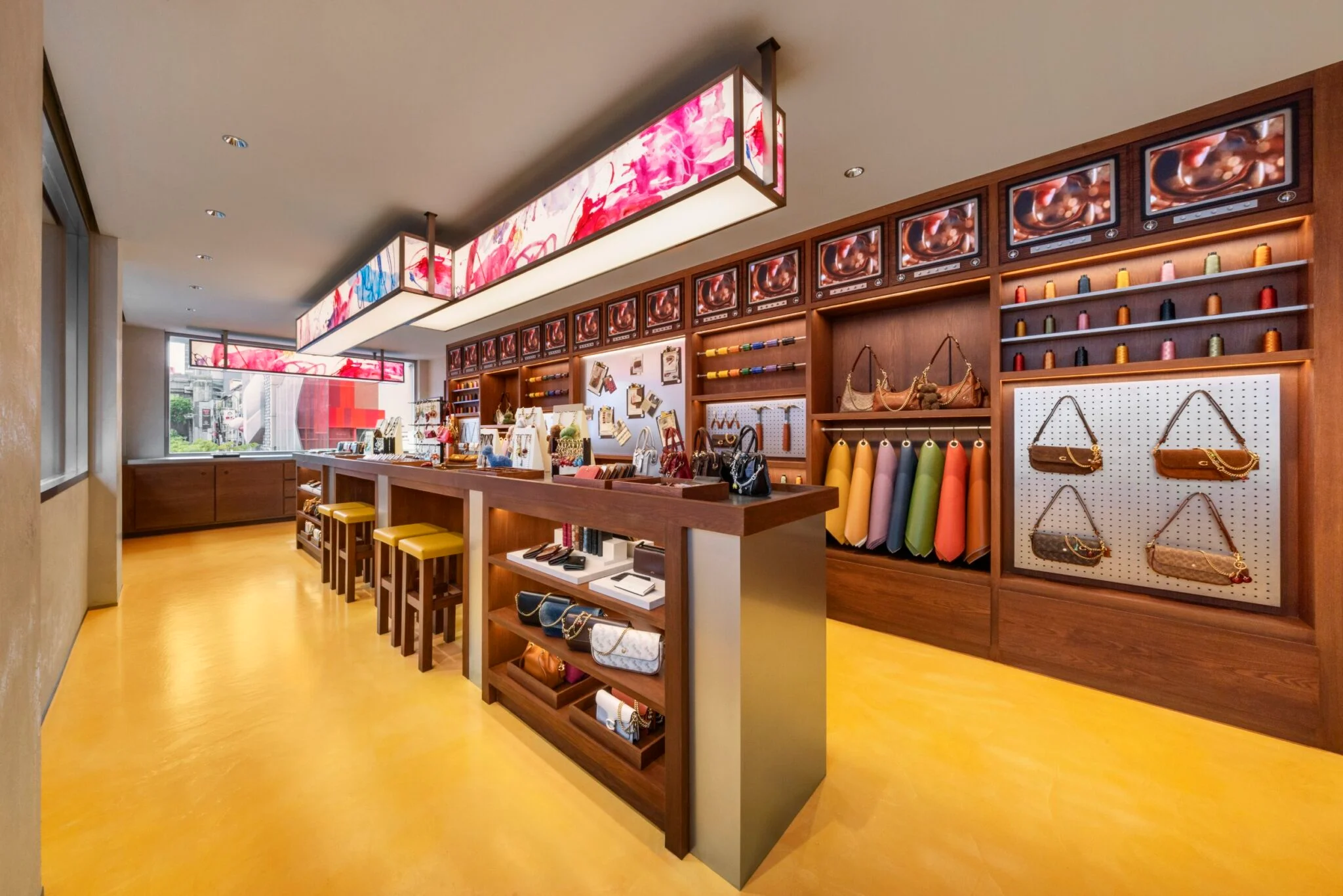 Coach Play Siam Square ยกระดับร้านค้าประสบการณ์ไลฟ์สไตล์ใจกลางสยามสแควร์