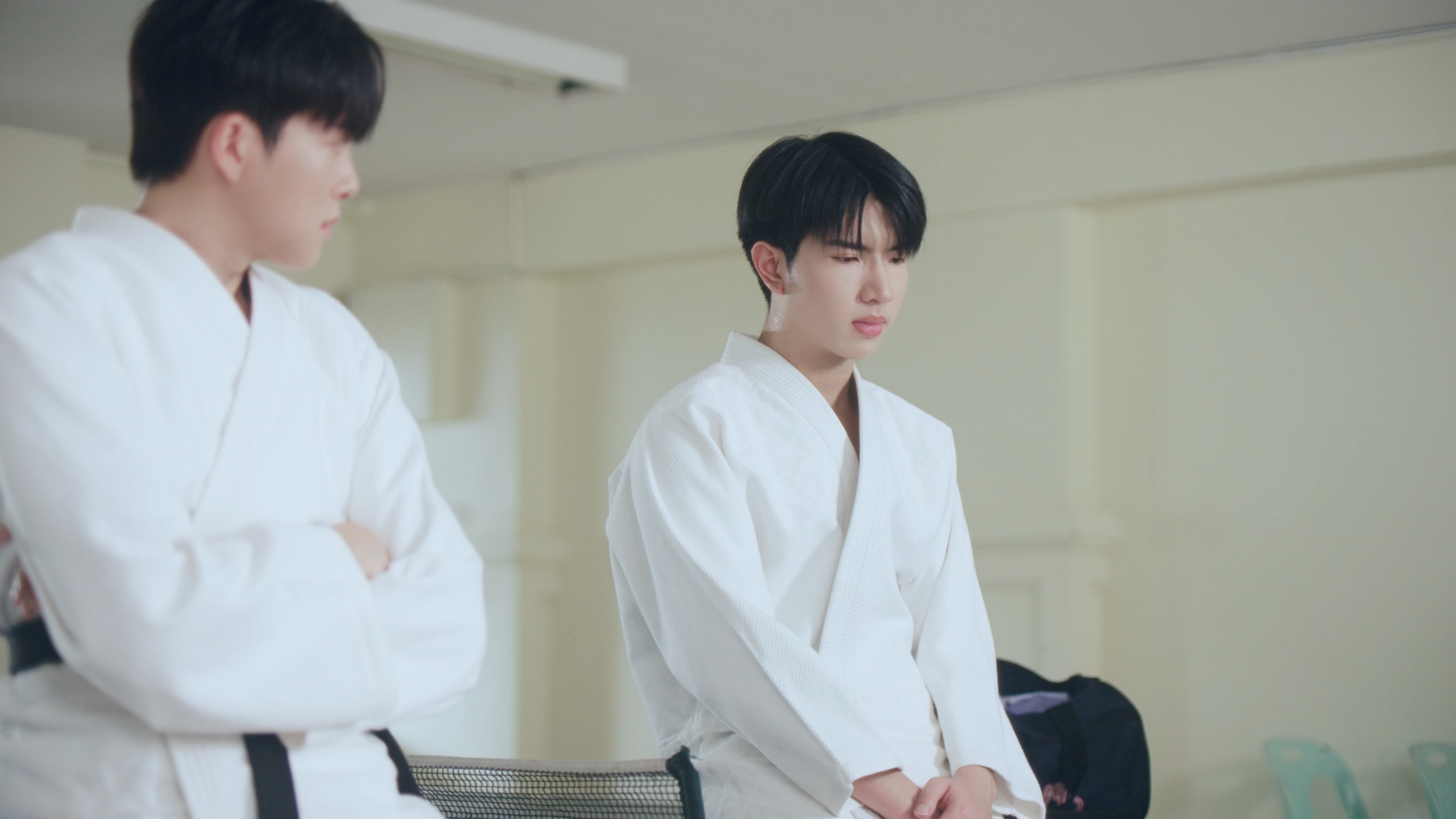 WEIRDO-101 ตัวละครแปลกดีที่กลายเป็นแรงโน้มถ่วงหัวใจ