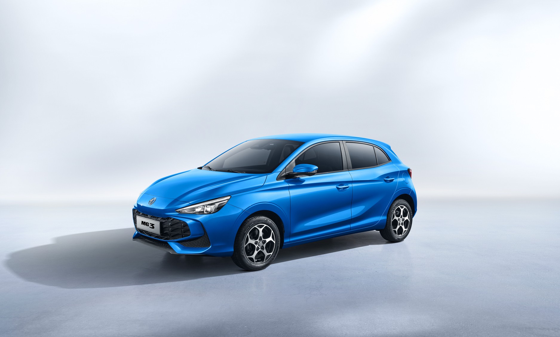 ถอดรหัส HYBRID+ ของ MG เมื่อไฮบริดกลายเป็นหมากสำคัญยุคพลังงานทางเลือก