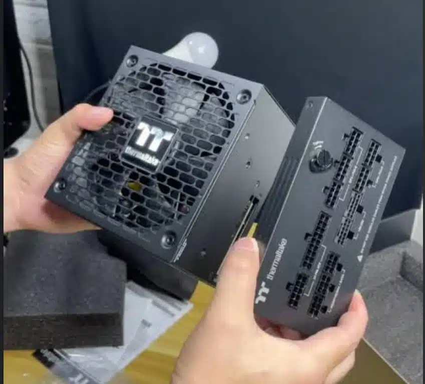 เคส Thermaltake CAPO X สองเครื่องเต็มระบบในเคสเดียว