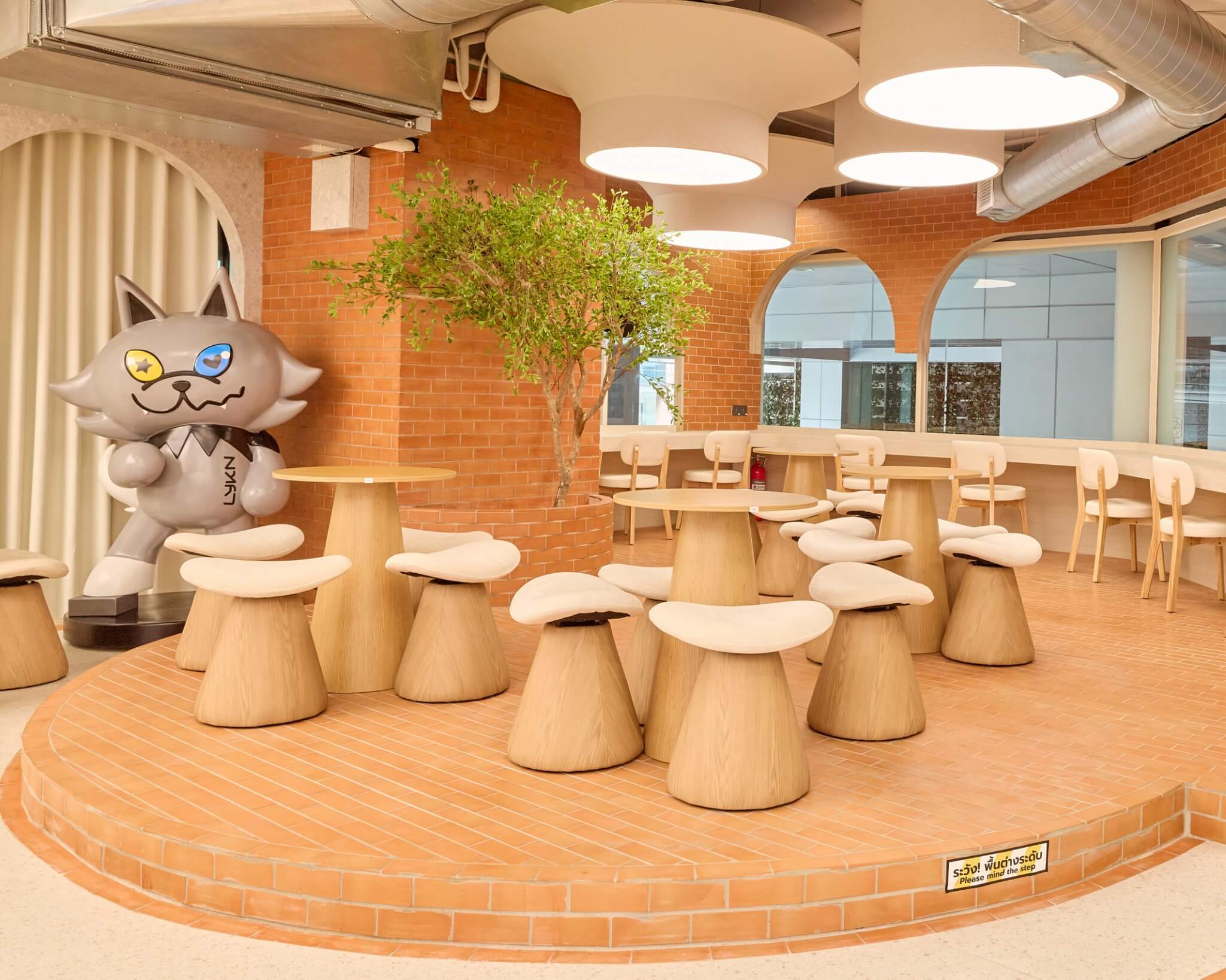 ตัวละครจากจอฟิล์มเข้าคาเฟ่ GEMM HOUSE แลนด์มาร์กใหม่ของแฟน GMMTV