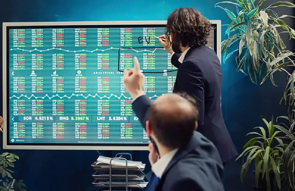 5 ฟีเจอร์ลับบนจอ Interactive ที่ทำให้การประชุมคุ้มเวลาขึ้นหลายเท่า