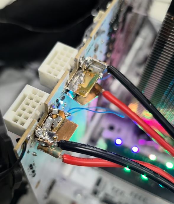 ฟิล์มกันรอยและคอนเน็กเตอร์พลังงาน: ตัวการลับที่ทำให้ GPU ร้อนเกิน 30°C