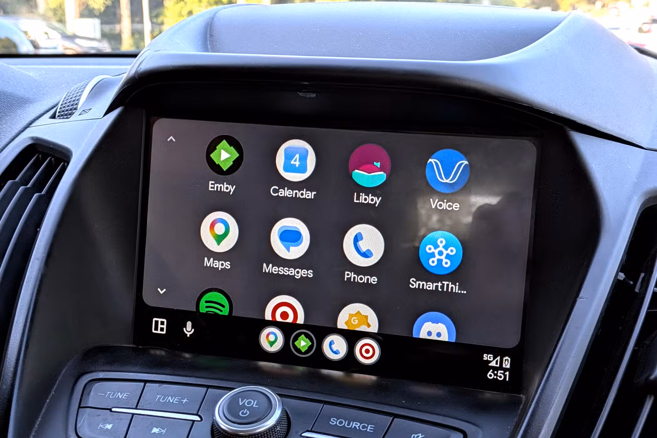 แก้จอรถรวดเดียวจบ ทำให้ CarPlay และ Android Auto ใช้ง่ายขึ้นใน 5 นาที
