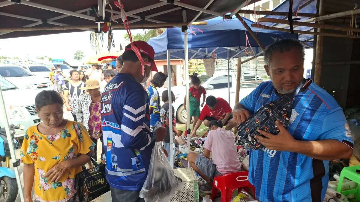 ตลาดชายแดนสุรินทร์ ช่องจอม: เที่ยว ช้อป กินคุ้มในวันเดียว