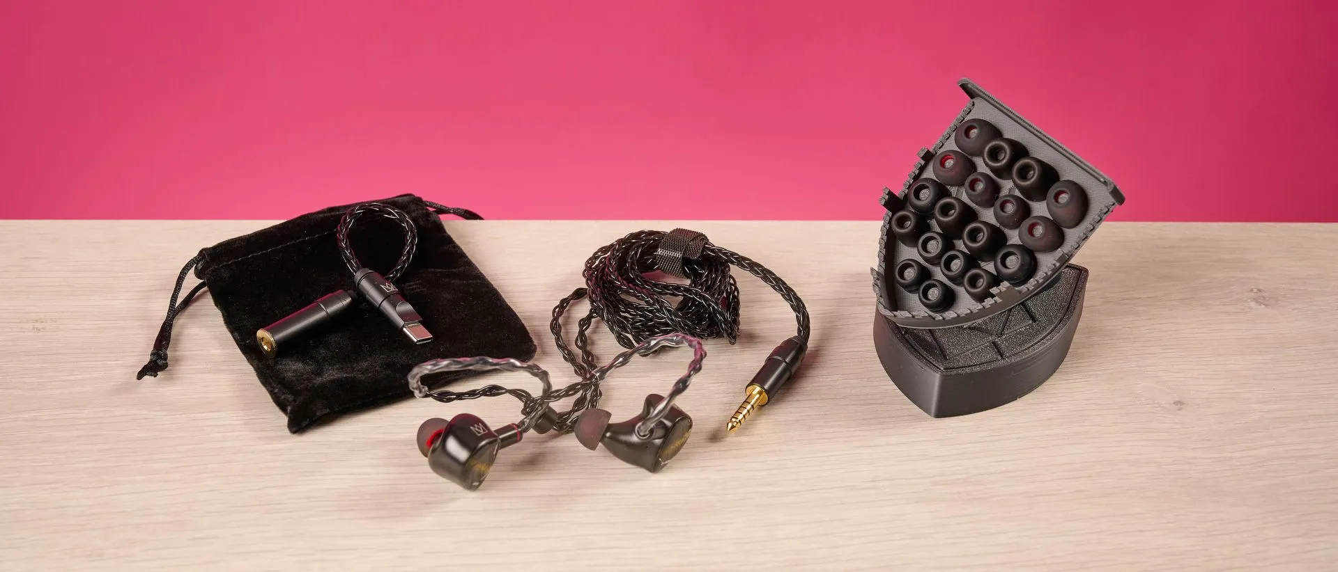 ศึกหูฟัง Noble Audio Iris vs Vanguard ใครคือราชา IEM สายออดิโอไฟล์