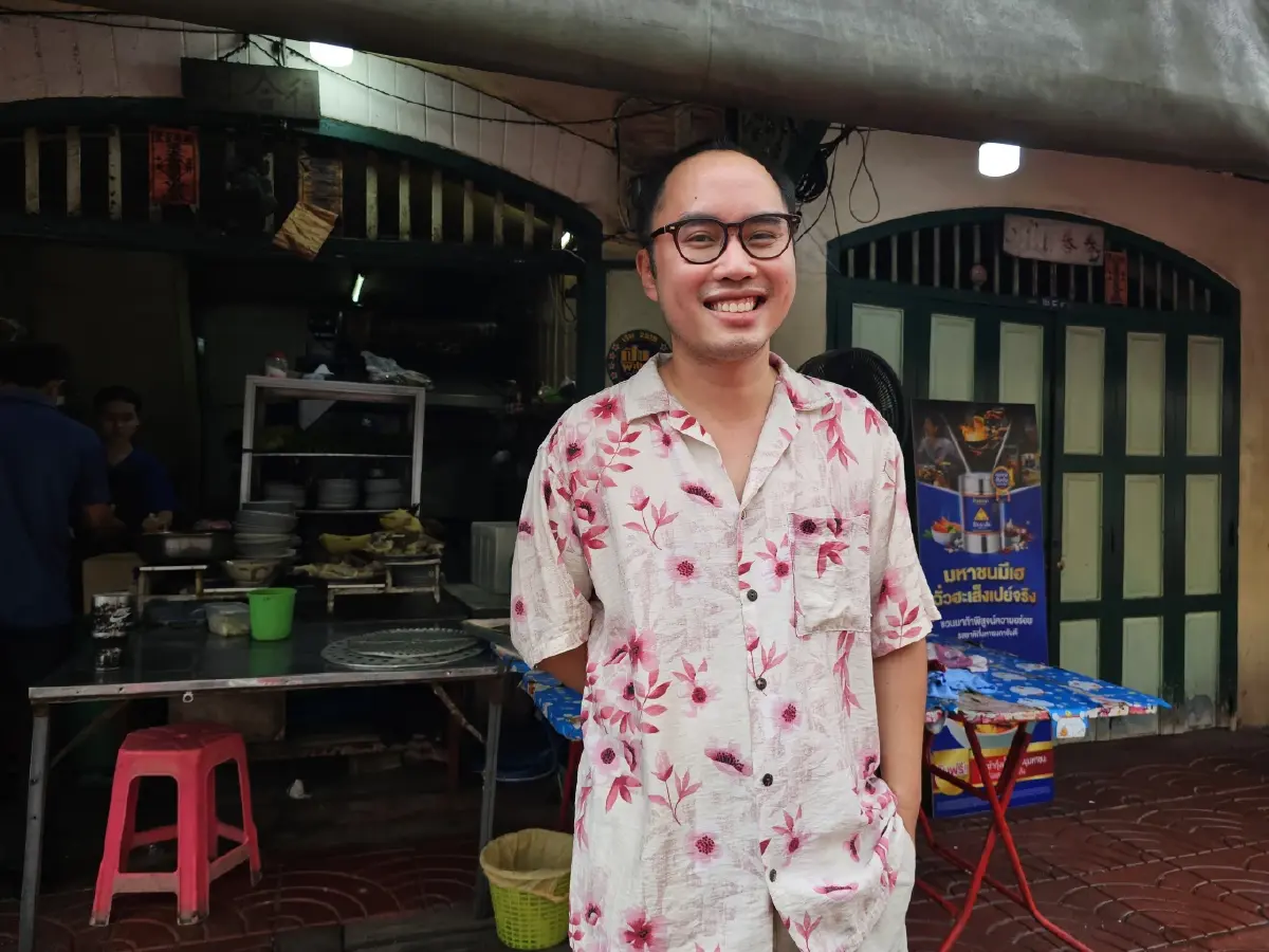 จากเข็นเดินสู่สัญลักษณ์ย่าน เรื่องราวร้านอาหารริมถนนเก่า