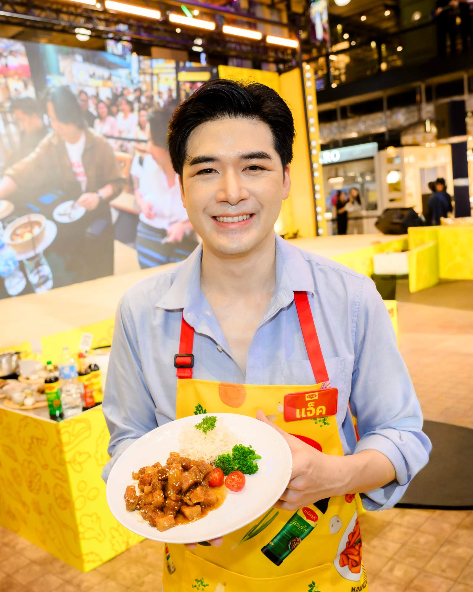 หมูแม็กกี้: จากครัวบ้านสู่เมนูซิกเนเจอร์ระดับชาติ