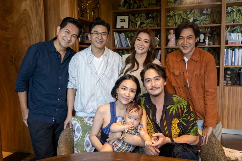เปิดบ้านดาราชื่อดัง ทัวร์ดีไซน์บ้านหรูหราและตัวตนที่ถูกออกแบบ