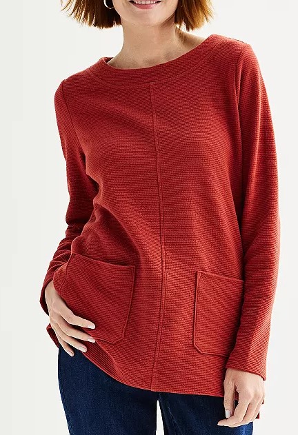 Layering เนื้อผ้าสุดหรู ซูเอด ซาติน และลูกไม้สำหรับชุดฤดูใบไม้ร่วง